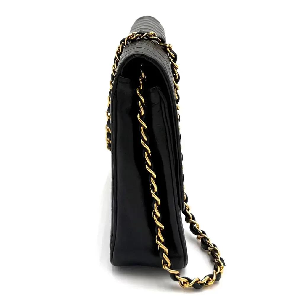 CHANEL diagonal quilted